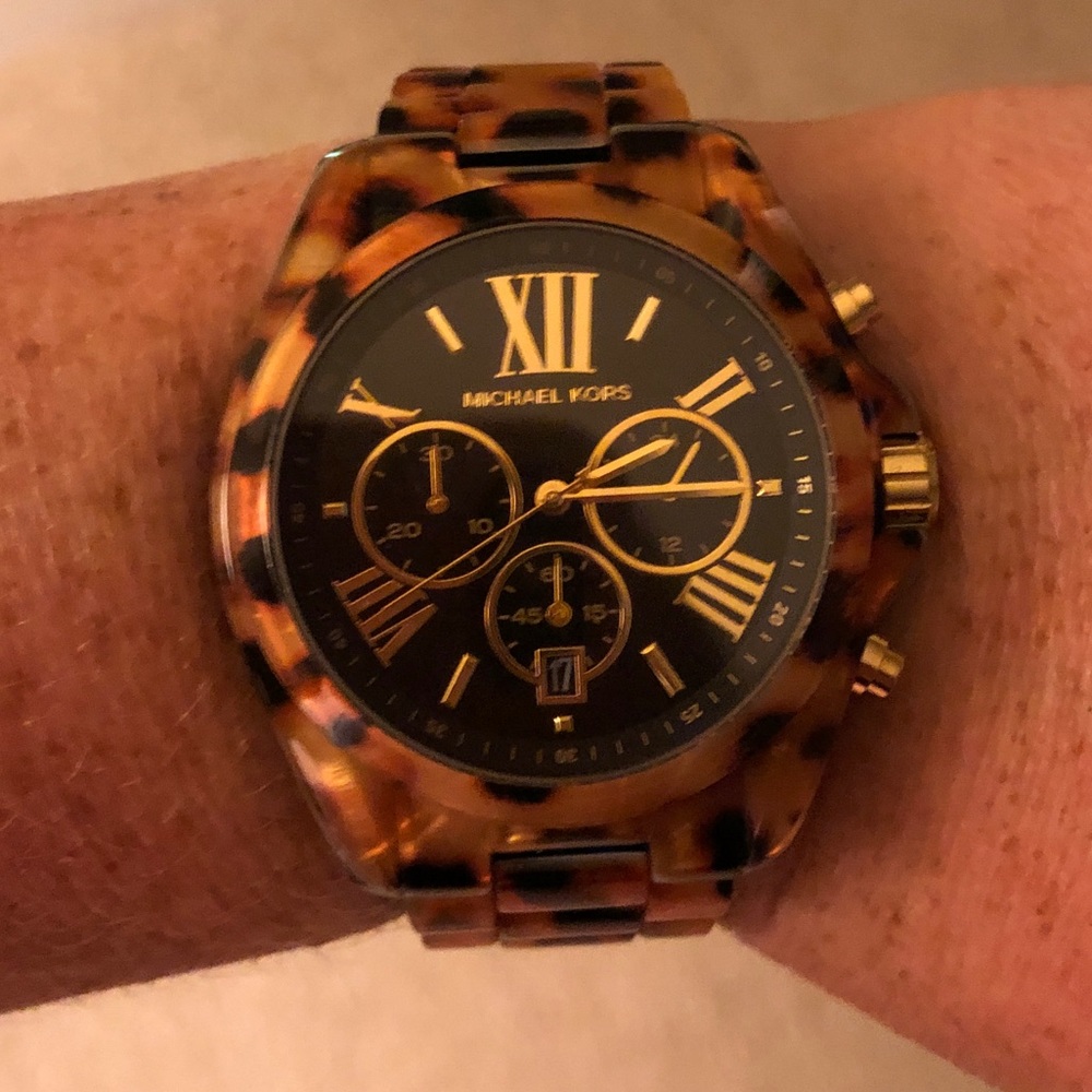 Michael Kors Large Bradshaw tortoise/leopard watch